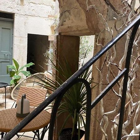 Apartmán Les Fresques De Leon Tournus Exteriér fotografie